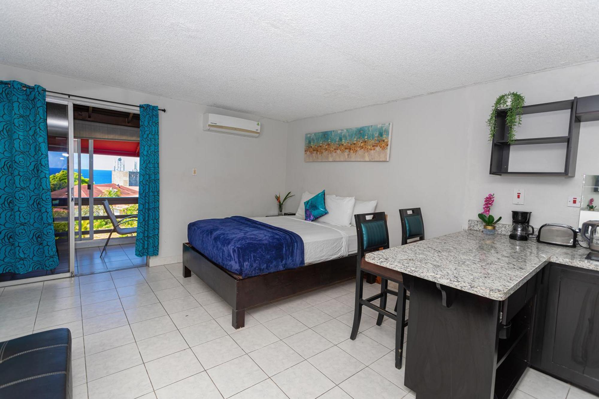 Montego Bay Club Apartments Ngoại thất bức ảnh
