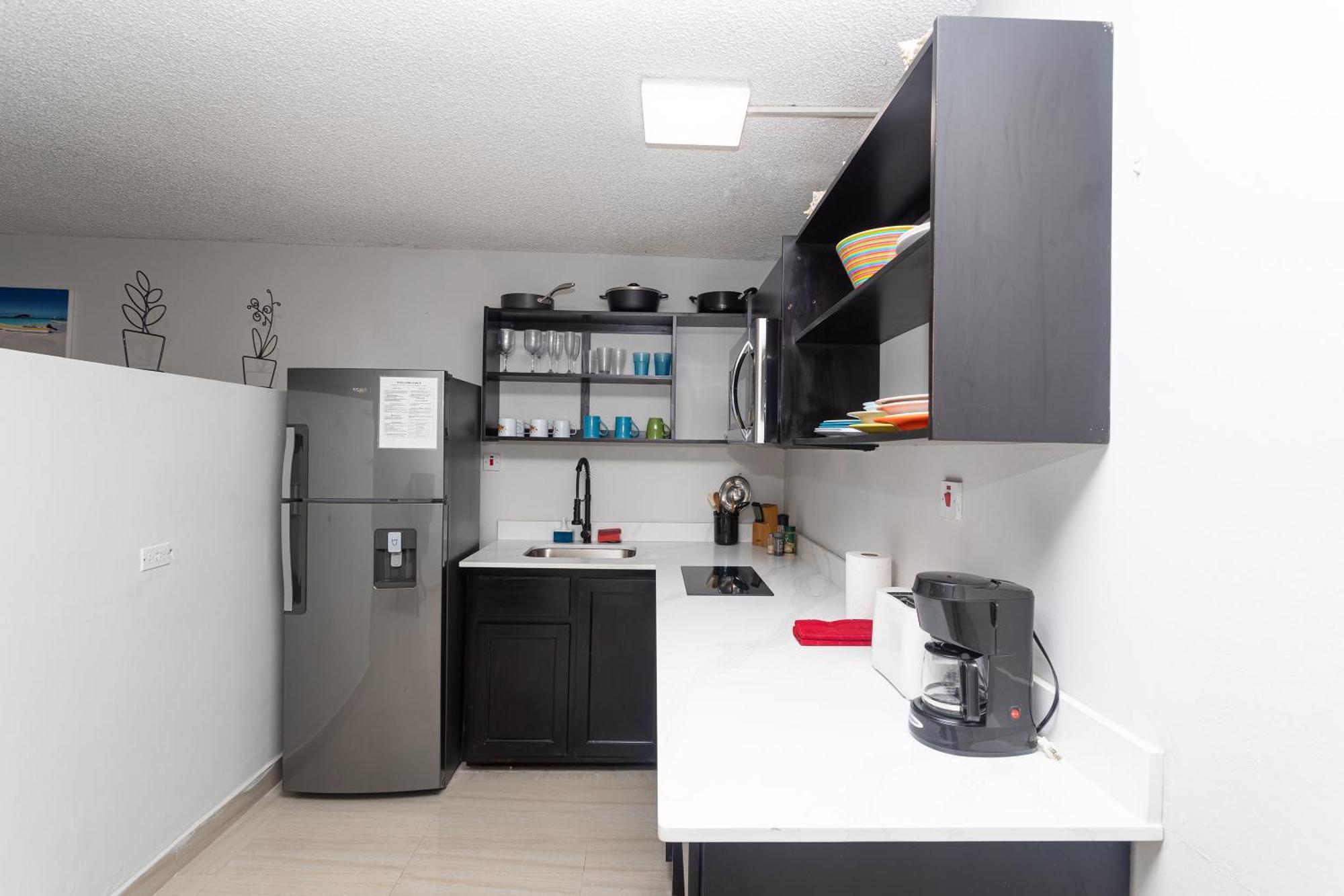 Montego Bay Club Apartments Ngoại thất bức ảnh