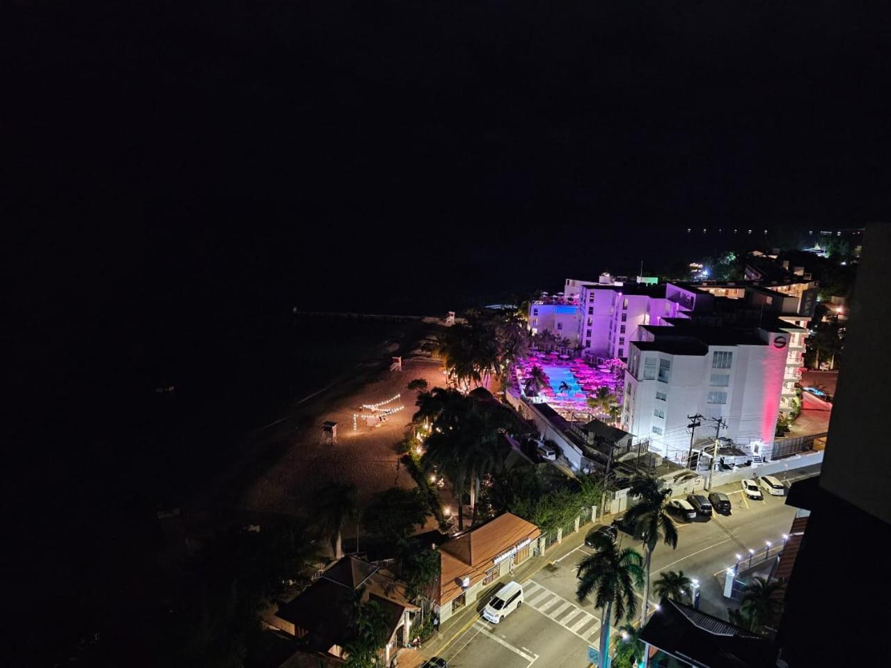 Montego Bay Club Apartments Ngoại thất bức ảnh