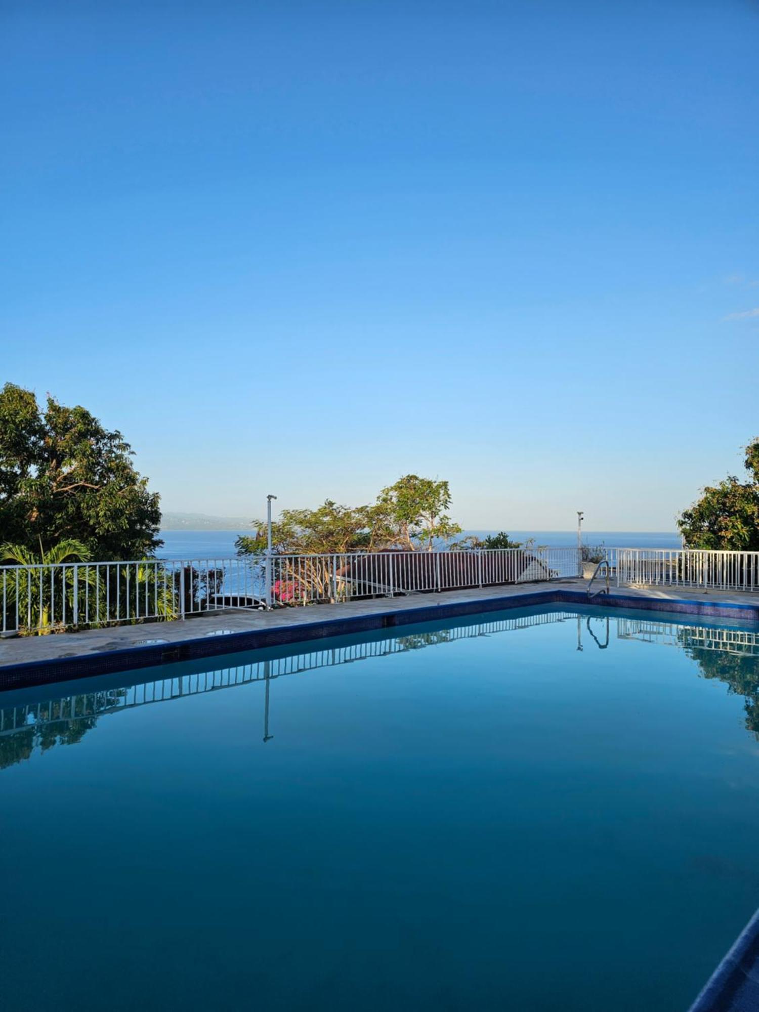 Montego Bay Club Apartments Ngoại thất bức ảnh
