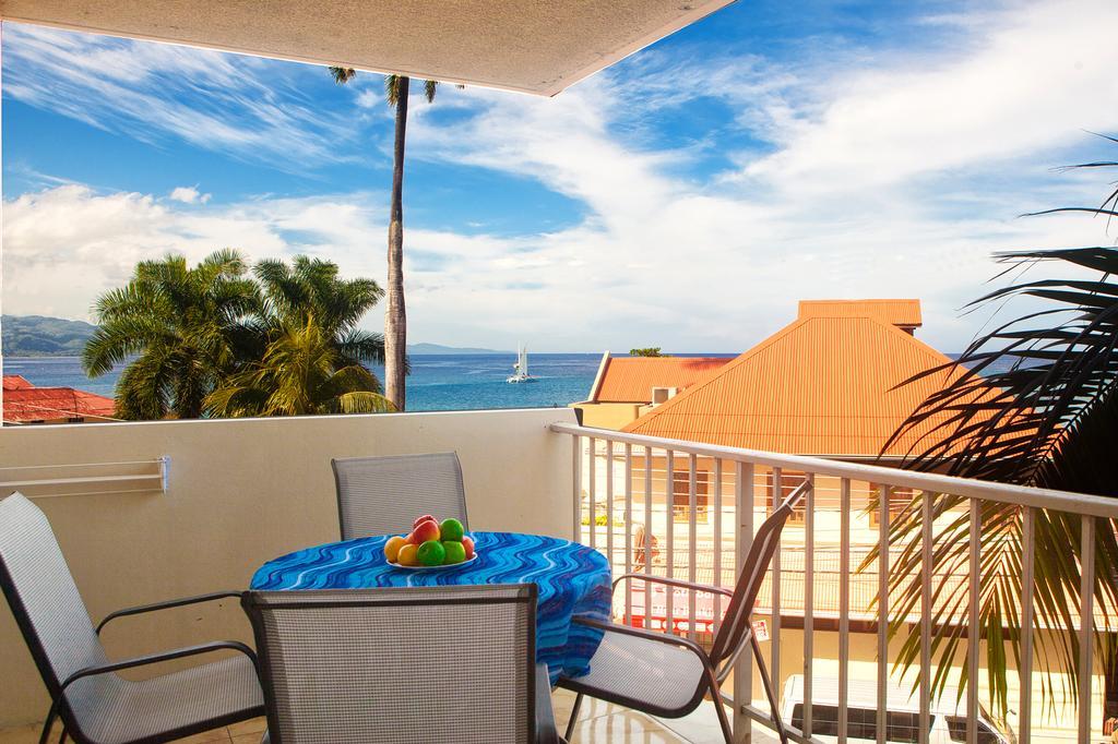 Montego Bay Club Apartments Ngoại thất bức ảnh