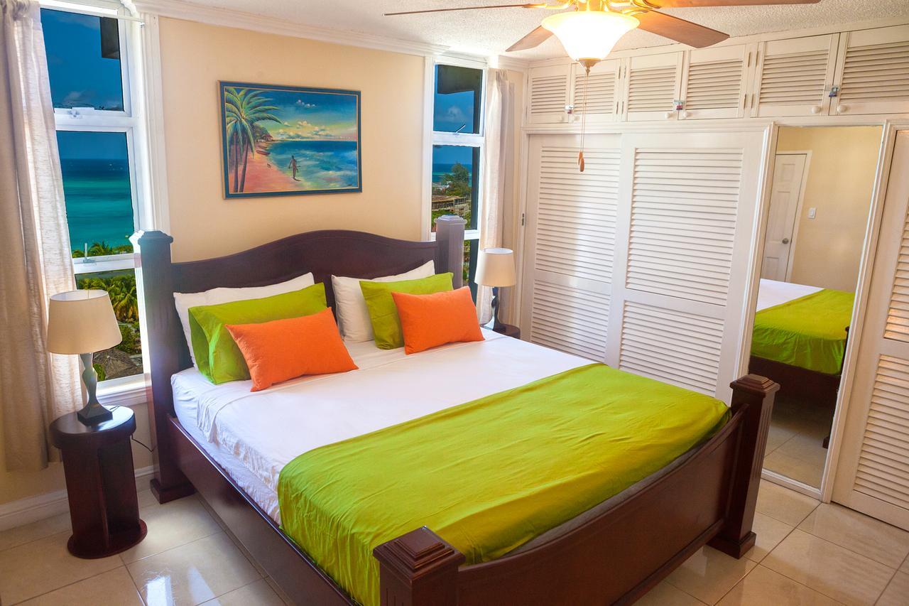 Montego Bay Club Apartments Ngoại thất bức ảnh